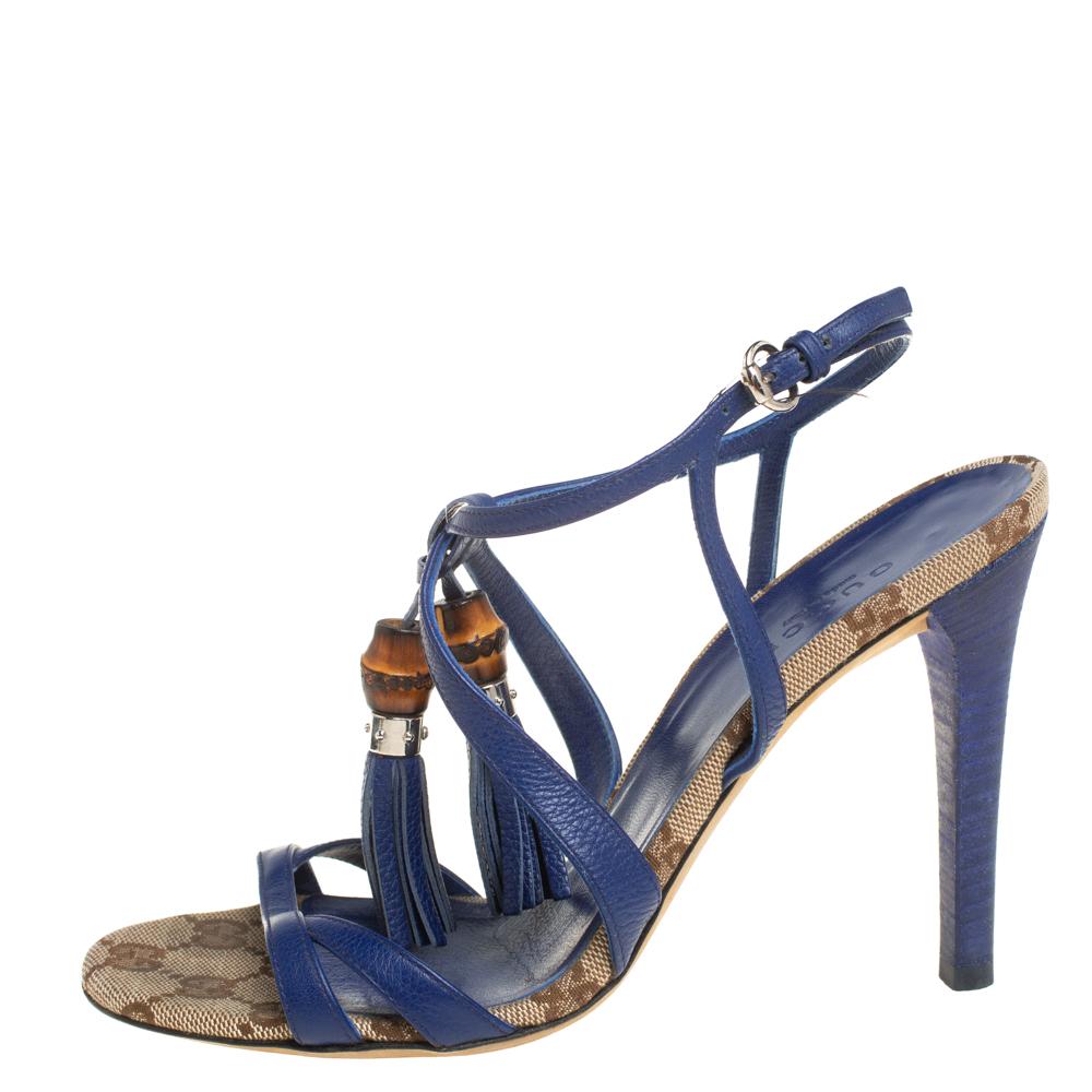 These classic sandals by Gucci are a closet staple for any woman. These leather sandals are a high-end fashion pair that you need to own now. Flaunt your stylish best side with this pair featuring the signature bamboo tassels and 10 cm heels.

