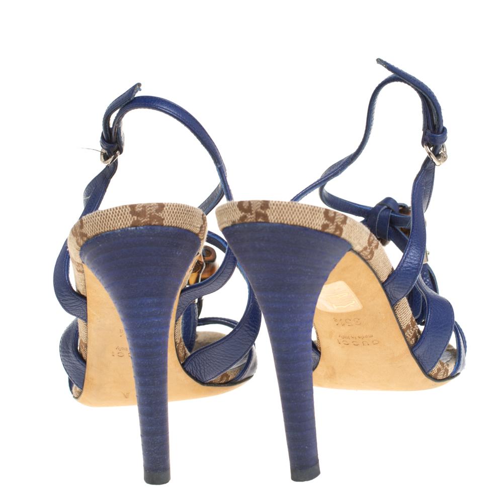 Gucci - Sandales à lanières à bout ouvert en cuir bleu avec pampilles en bambou, taille 35,5 Unisexe en vente
