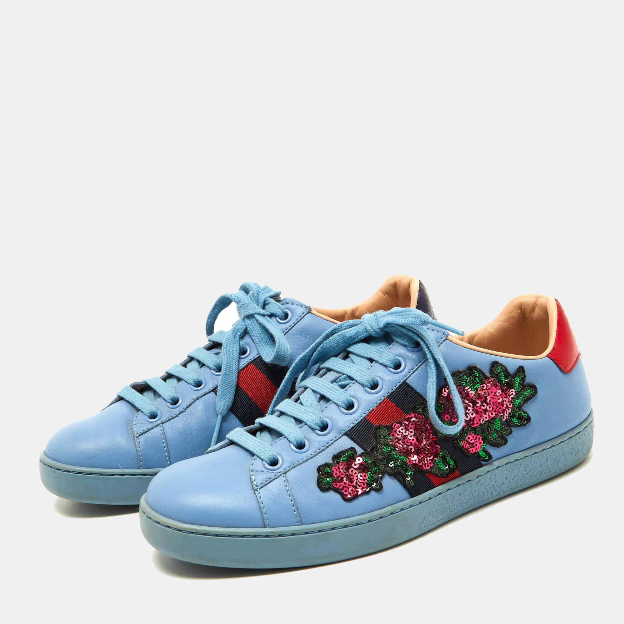 Gucci Blue Leather Flower Sequins Embellished Ace Low Top Sneakers Size 36 In Good Condition For Sale In Dubai, Al Qouz 2