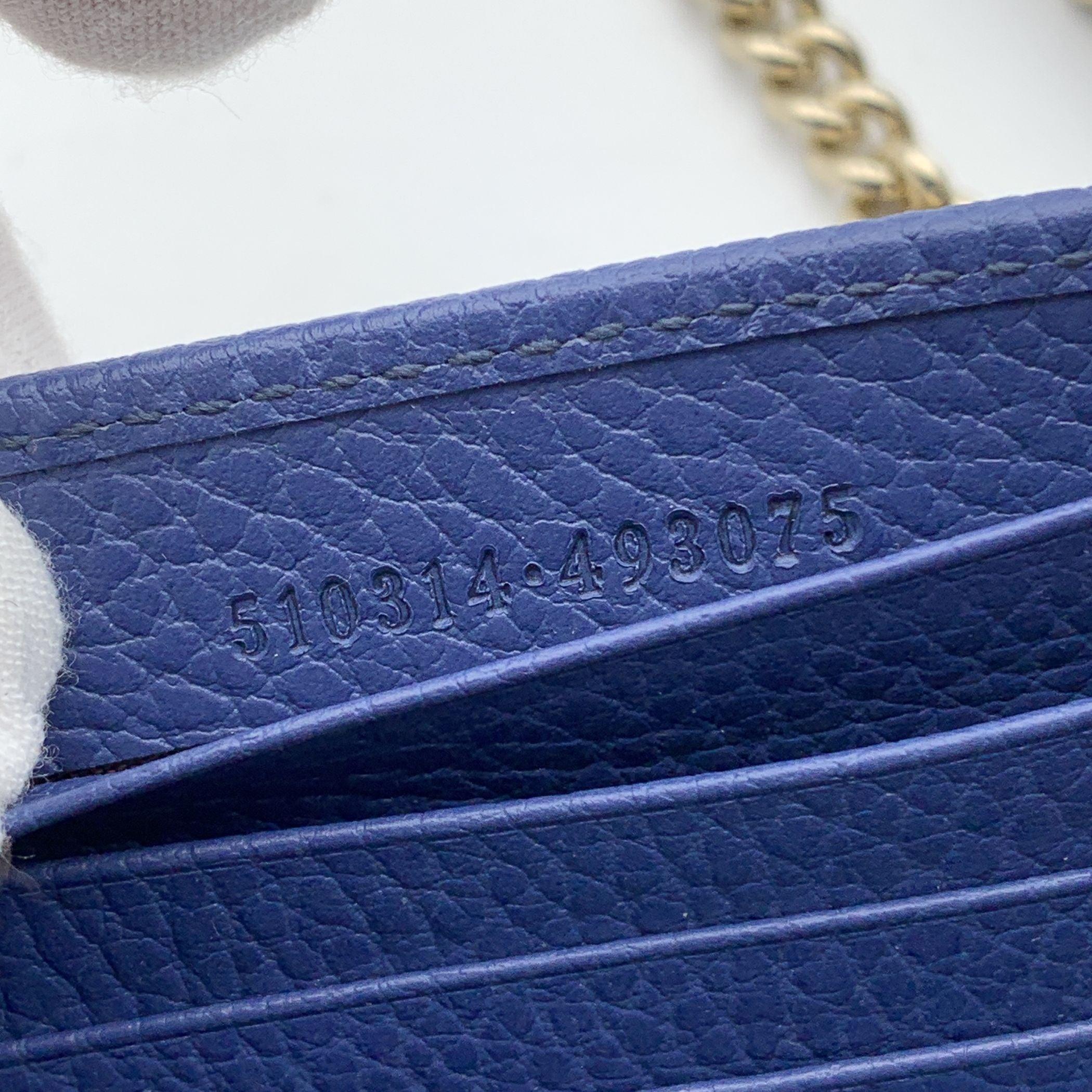 Gucci Portefeuille WOC GG sur chaîne en cuir bleu 2