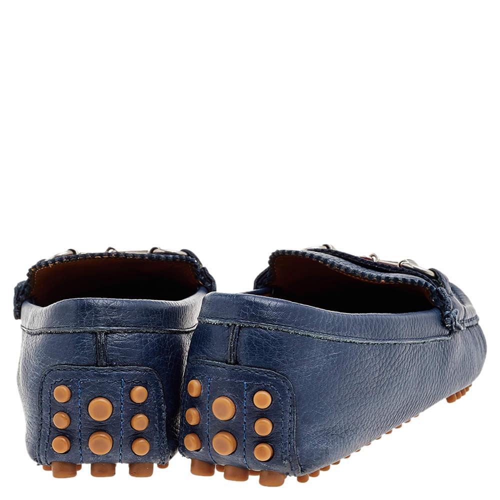 Gucci Blue Leather Horsebit Slip on Loafers Size 40 In Good Condition For Sale In Dubai, Al Qouz 2