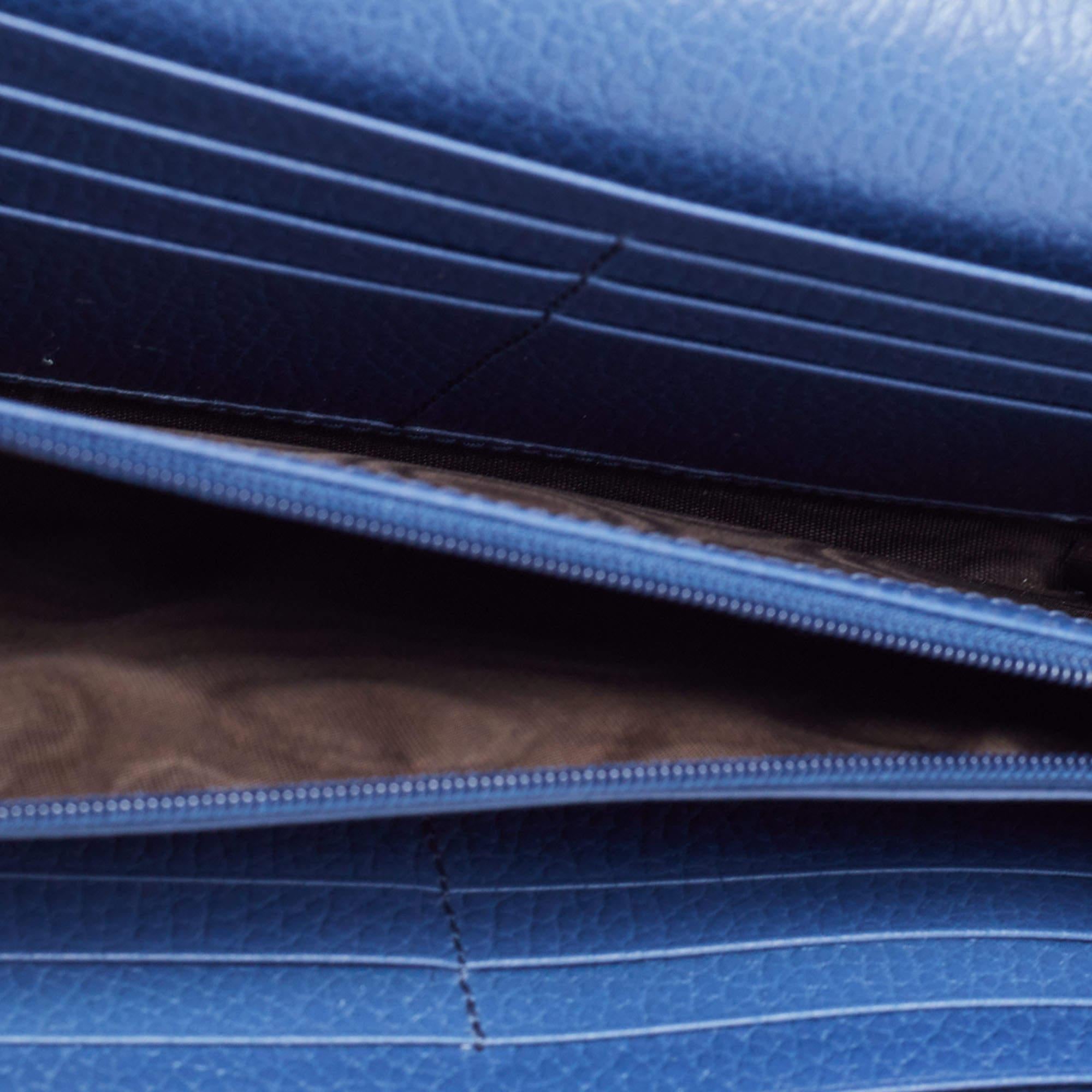 Gucci Blue Leather Interlocking G Continental Wallet 6