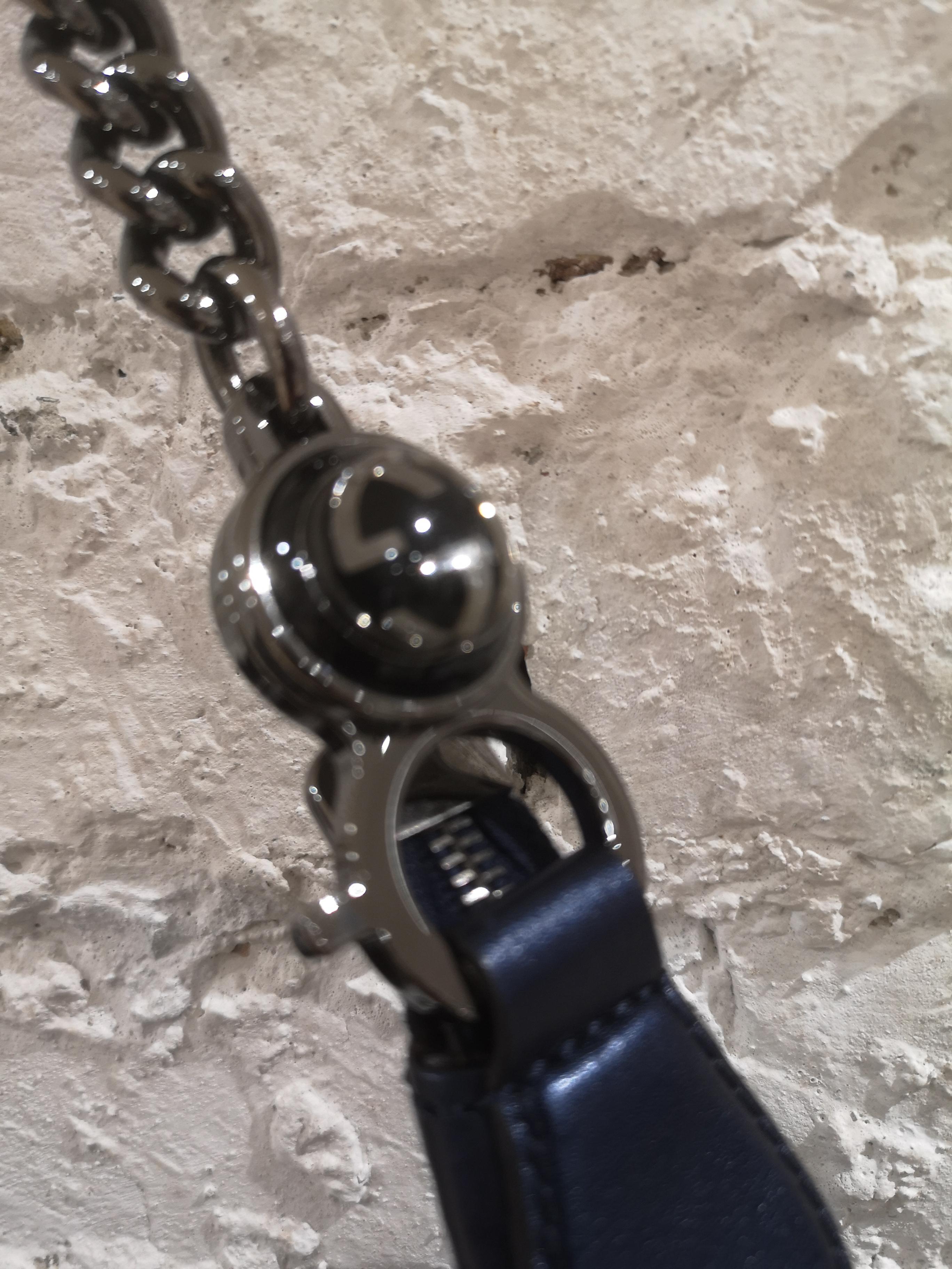 Gucci Borsa a spalla in pelle blu con finiture in argento 2