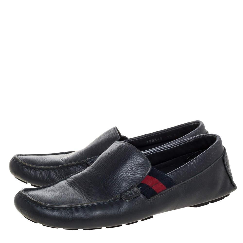 Gucci Blue Leather Web Detail Loafers Size 41.5 In Fair Condition In Dubai, Al Qouz 2