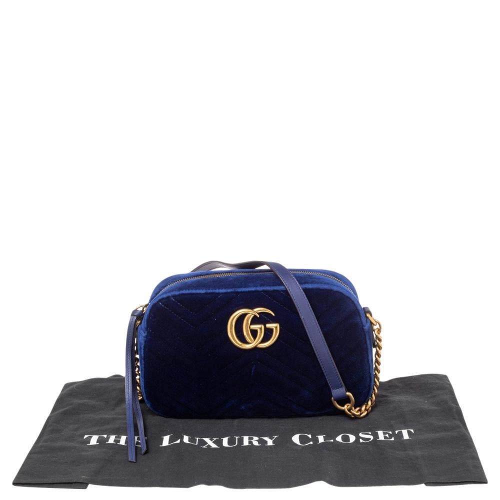 Gucci Blue Matelasse Velvet Small GG Marmont Shoulder Bag In Good Condition In Dubai, Al Qouz 2