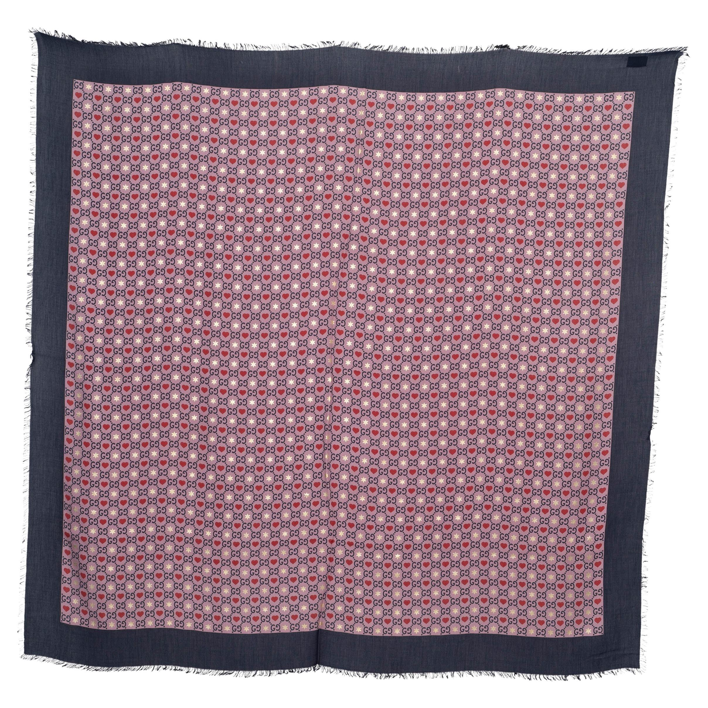 GUCCI blue & mauve silk blend 2020 GG HEARTS & STARS 140 Shawl Scarf For Sale