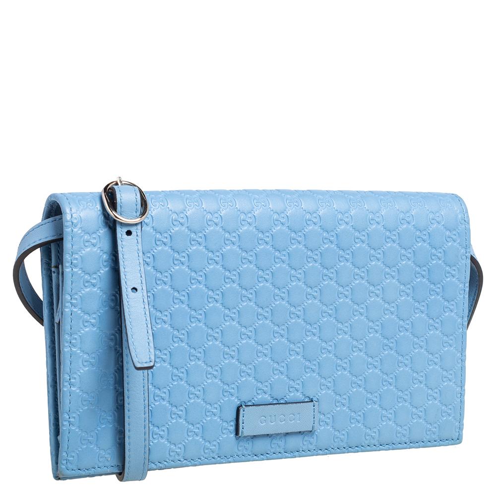 Gucci Blue Microguccissima Leather Flap Crossbody Bag In Good Condition In Dubai, Al Qouz 2