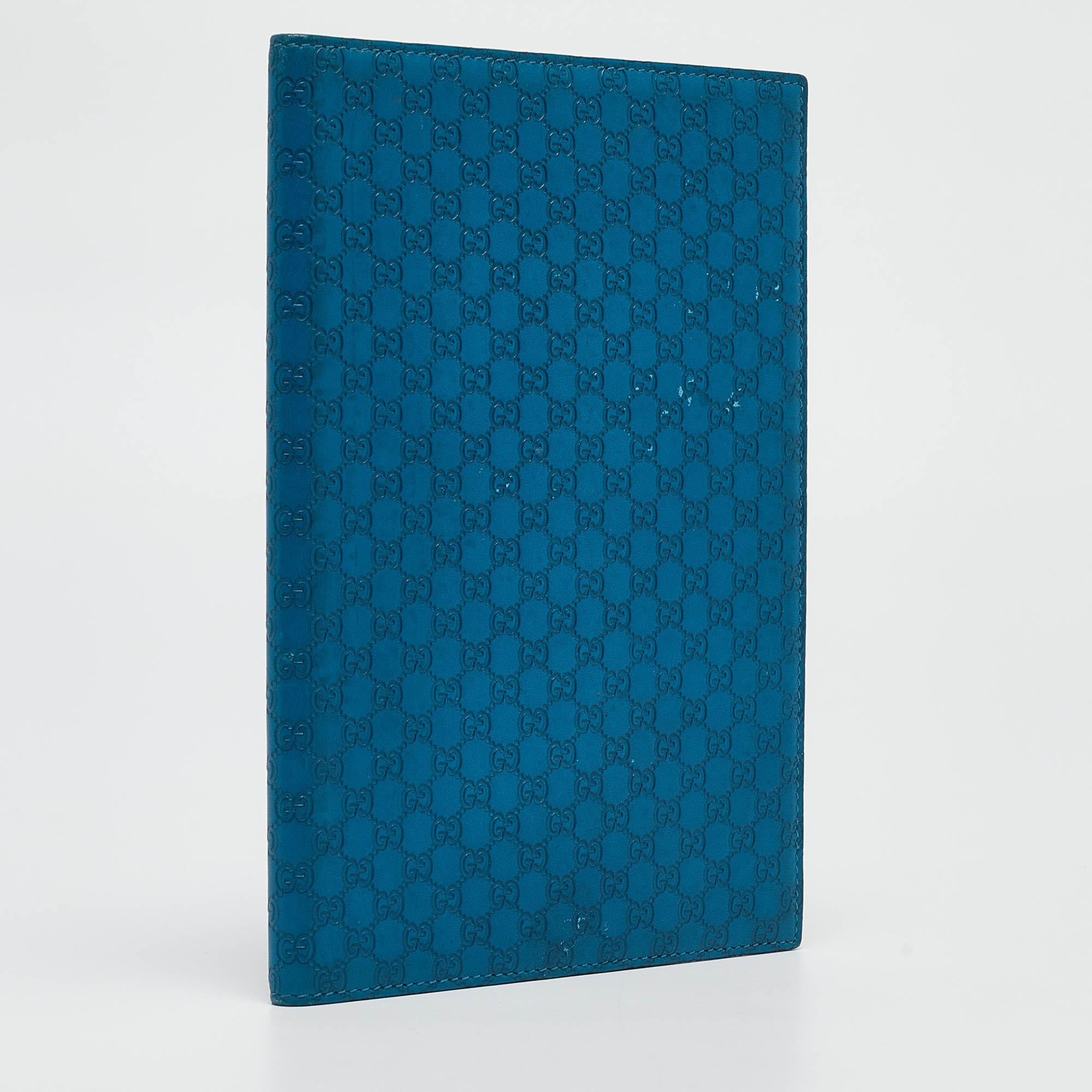 Gucci Blue Microguccissima Leather Notebook Agenda Cover In Good Condition In Dubai, Al Qouz 2