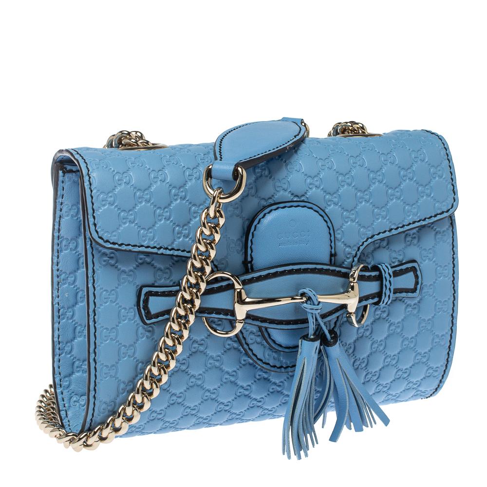 Gucci Blue Mircoguccissima Leather Mini Emily Chain Shoulder Bag In Good Condition In Dubai, Al Qouz 2