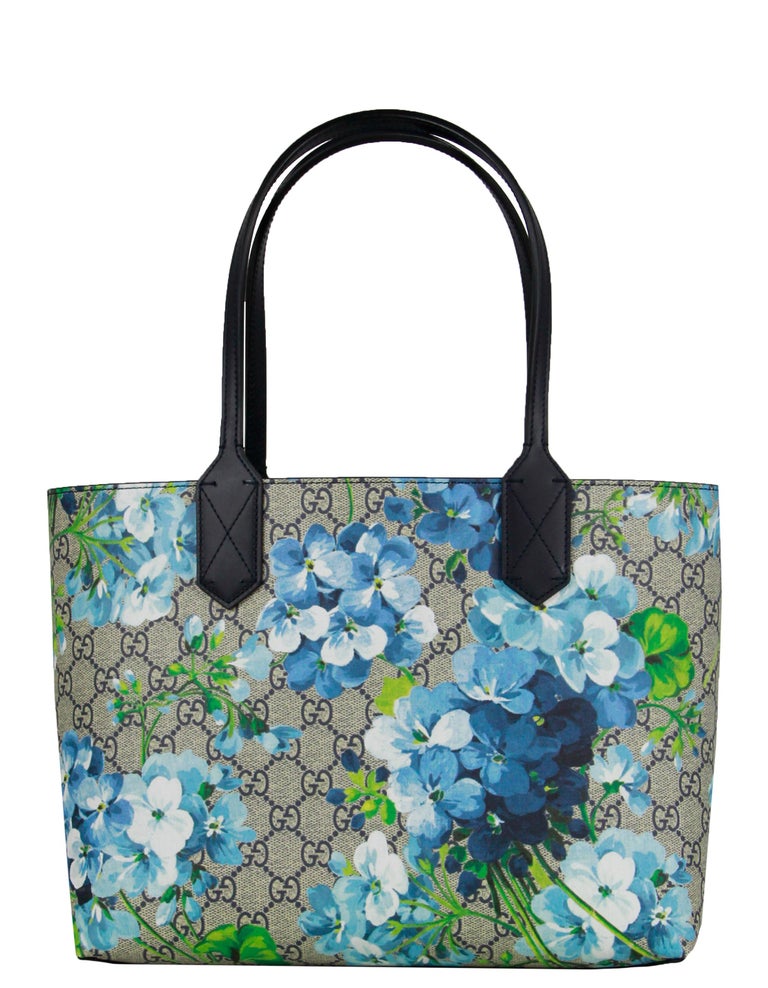 Gucci Blue Monogram Reversible GG Blooms Print Small Tote Bag For Sale at  1stDibs