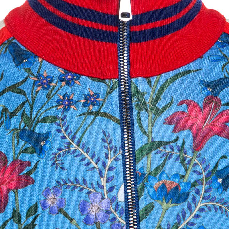 Gucci blau neue Blumen Print Jersey Track Jacke XL im Zustand „Gut“ in Dubai, Al Qouz 2