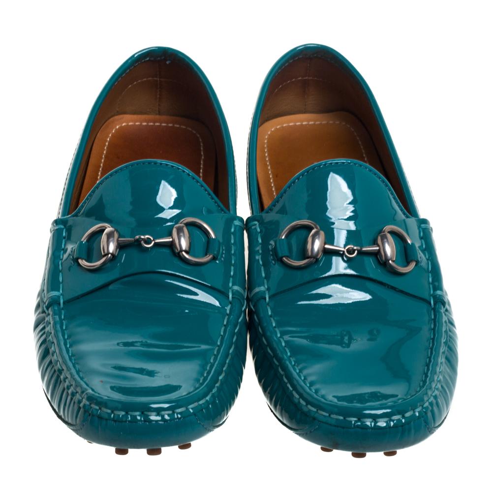 Exquisite and well-crafted, these Gucci loafers are worth owning. They have been crafted from patent leather and they come flaunting a blue shade with the iconic Horsebit details on the uppers. The loafers are ideal to wear all day.

Includes: