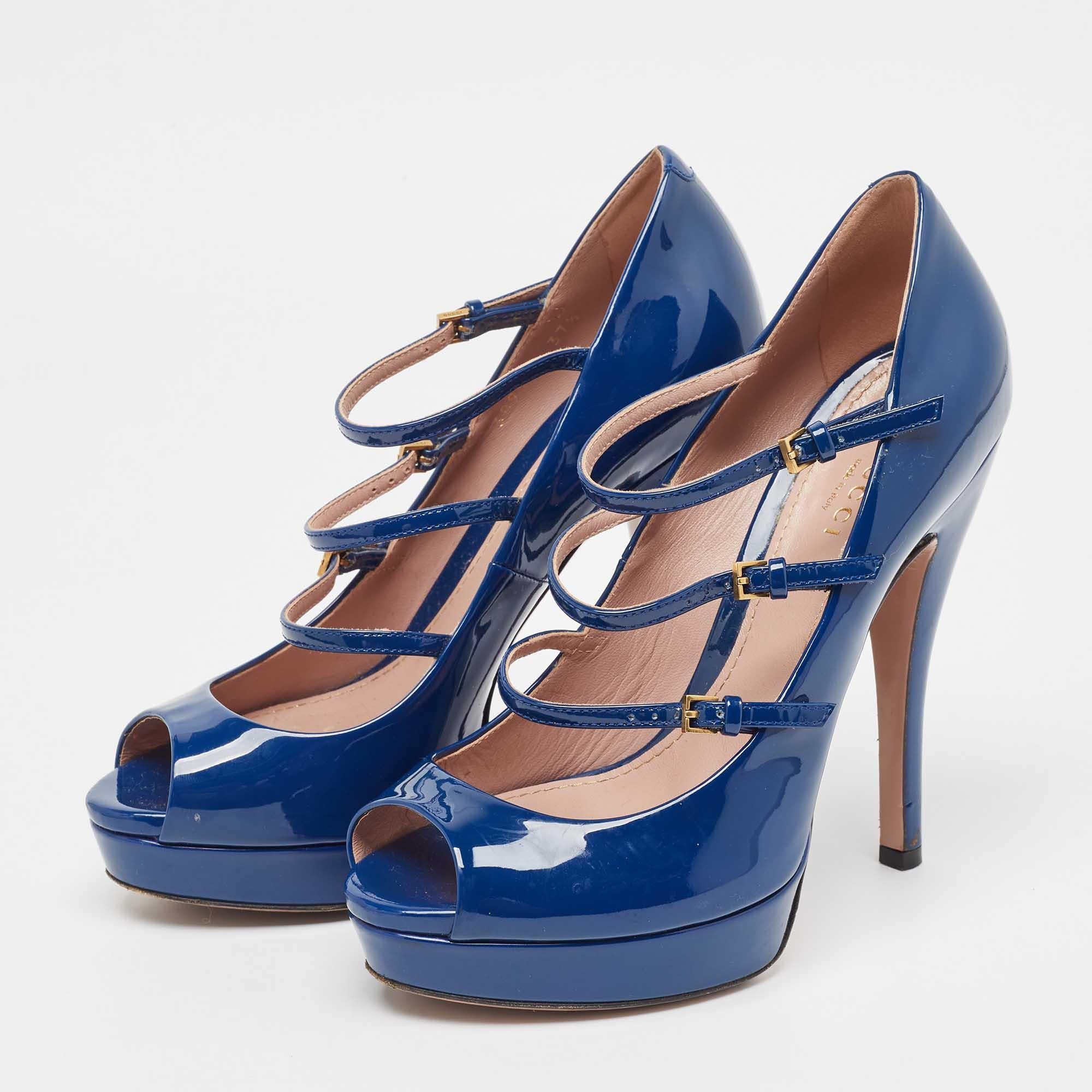 Scarpe meravigliosamente realizzate con elementi degni di nota per calzare bene e abbinarsi perfettamente a tutti i tuoi progetti. Fai tue queste décolleté blu di Gucci oggi stesso