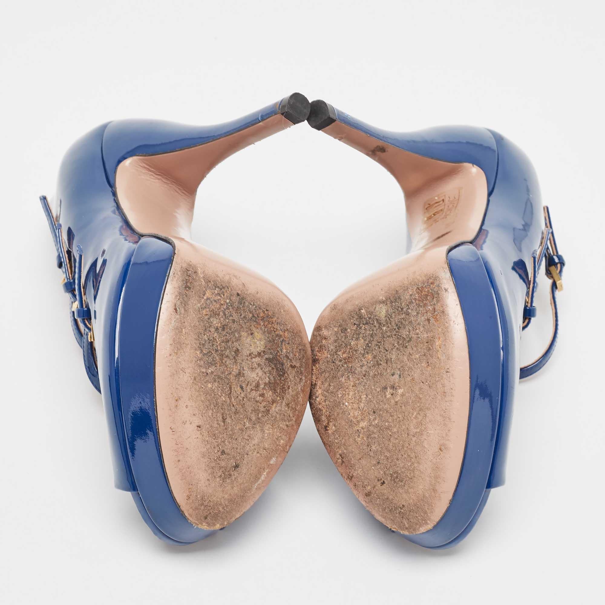 Gucci Pumps Lisbeth in vernice blu misura 37,5 in vendita 1