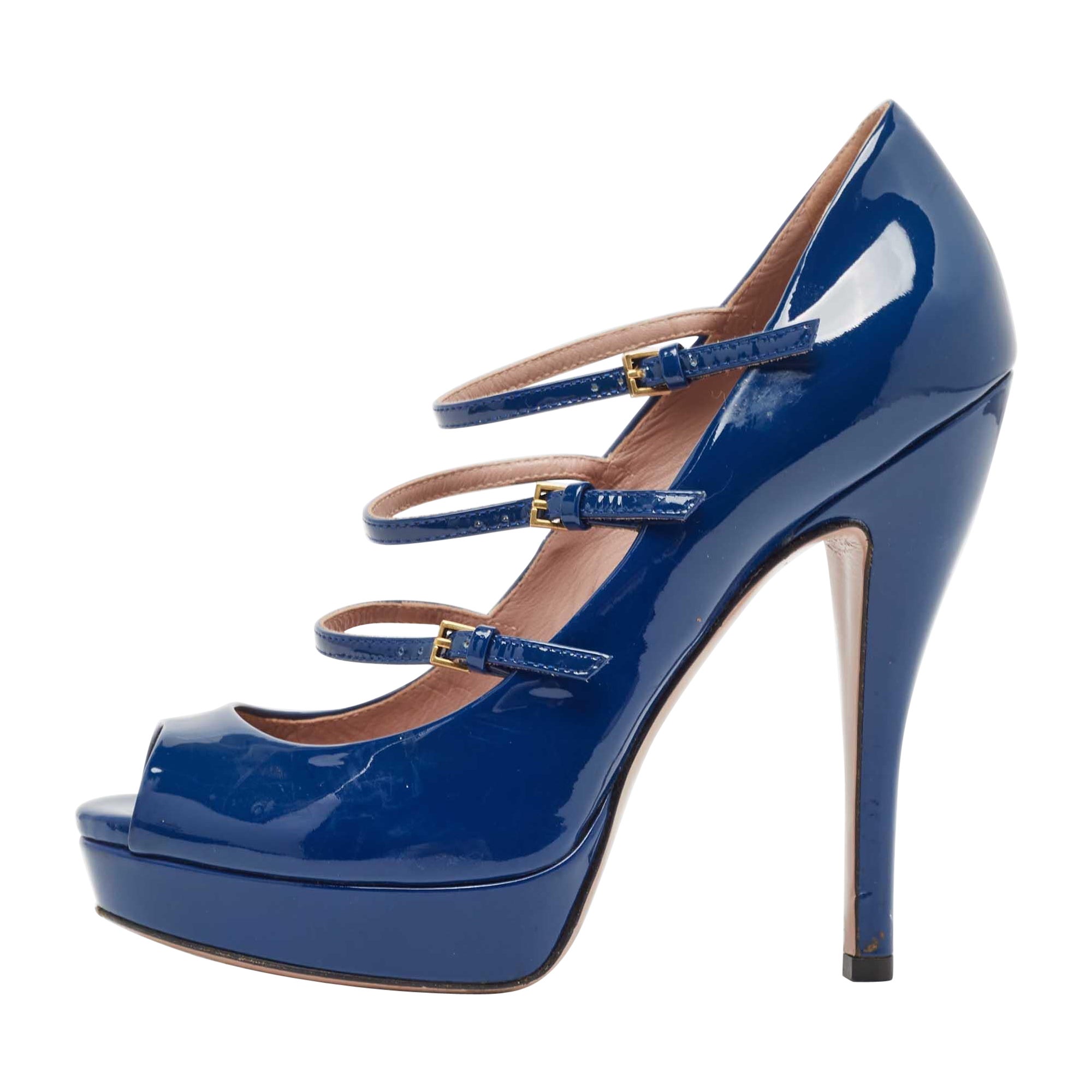 Gucci - Escarpins Lisbeth en cuir verni bleu, taille 37,5