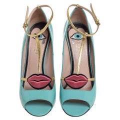 Gucci Blue Patent Leather Molina Sandals Size 40