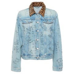 Blau bedruckte Denimjacke mit Kuhpelzbesatz von Gucci L