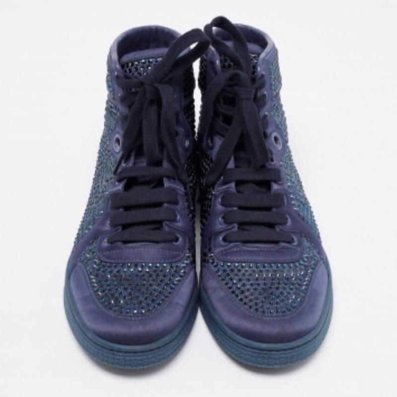 Gucci Blau Satin Kristall verschönert High Top Turnschuhe Größe 39,5 im Angebot 3