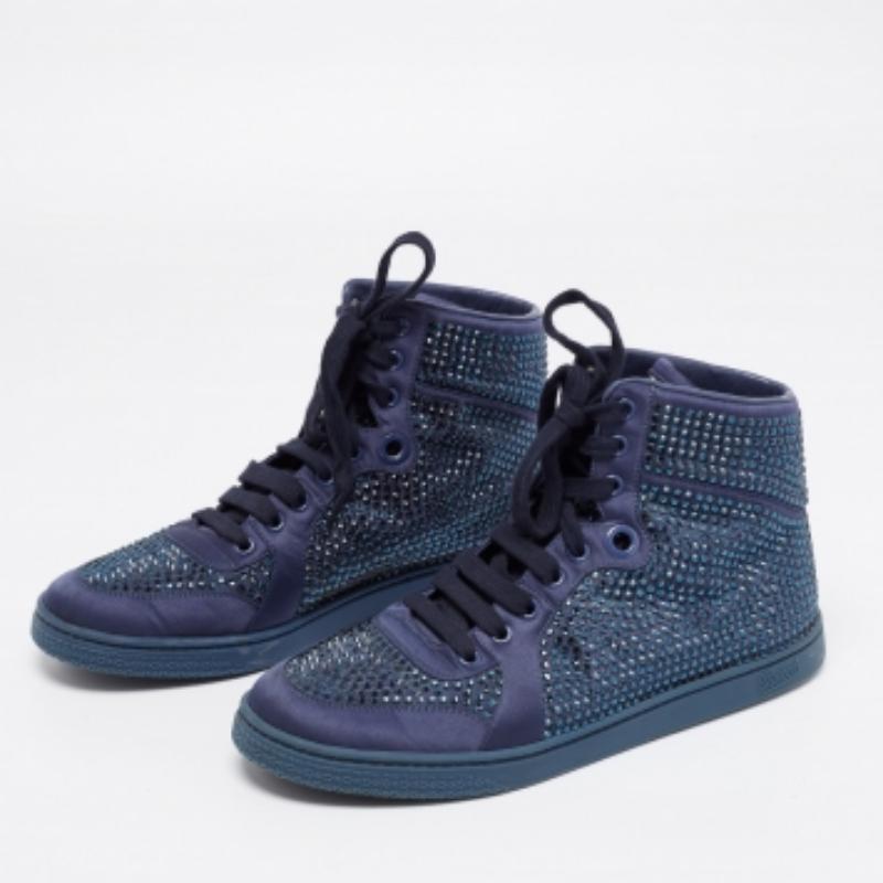 Gucci Blau Satin Kristall verschönert High Top Turnschuhe Größe 39,5 im Angebot 4