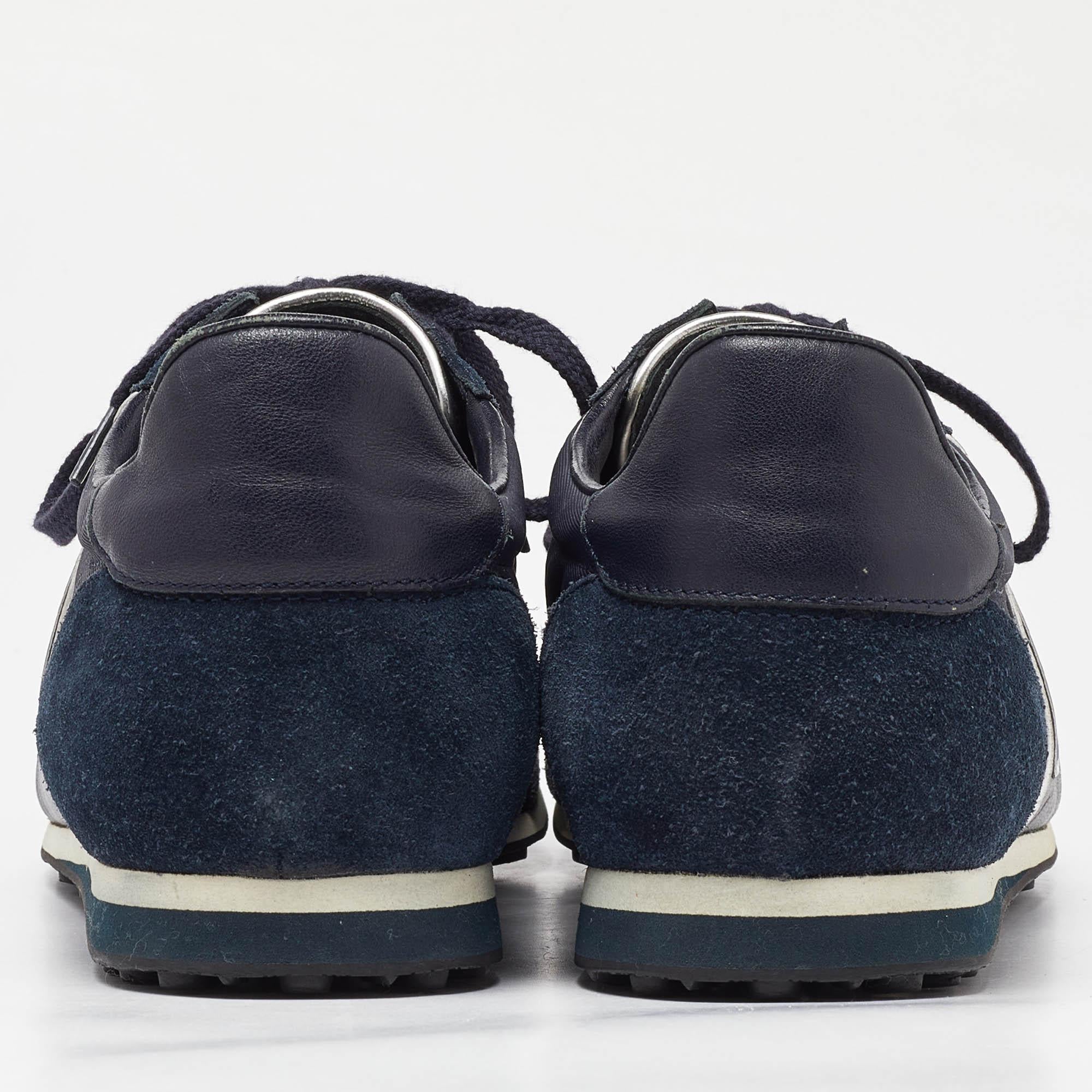 Baskets basses GG en daim et nylon bleu/argent de Gucci Taille 43 Pour hommes en vente