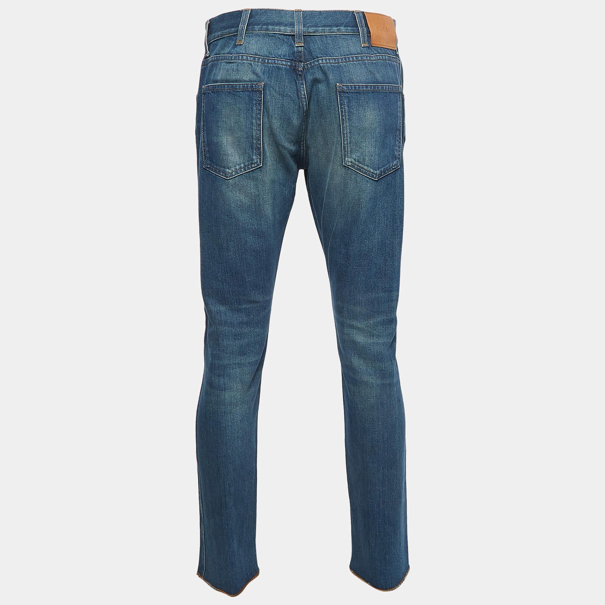 A good pair of jeans always makes the closet complete. This pair of jeans from Gucci is tailored with such skill and panache that it will be your favorite in no time. It is tailored using quality fabric and gives you a comfortably stylish fit.

