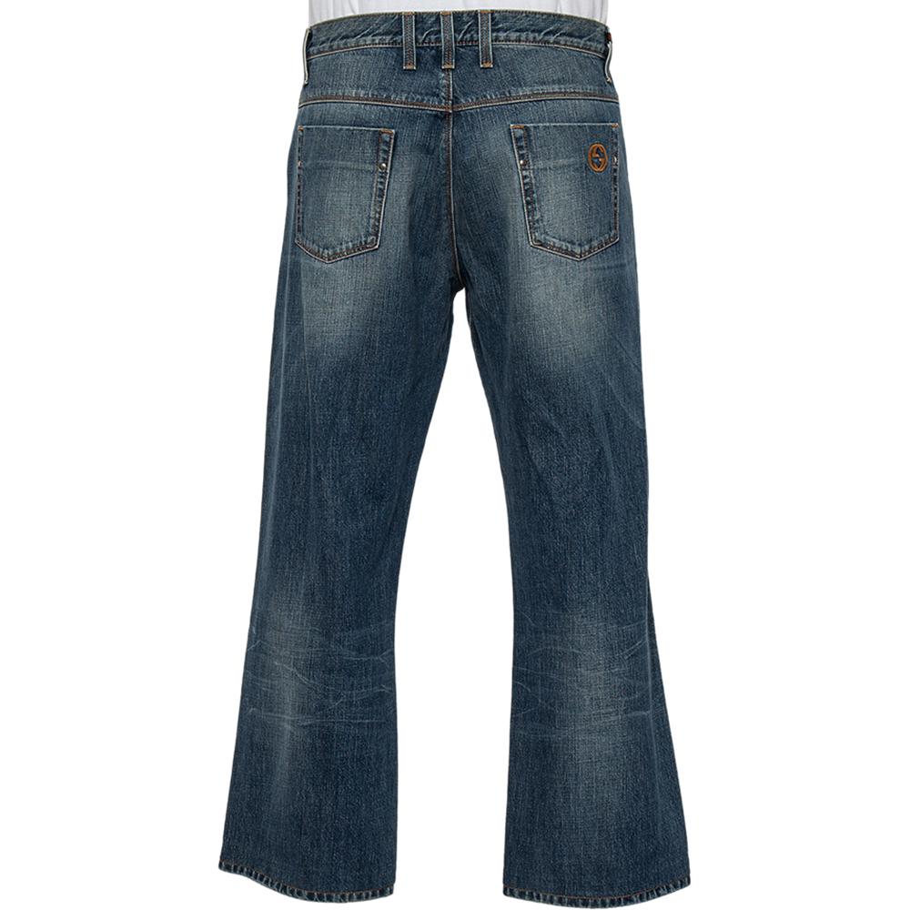 This pair of jeans by Gucci is just what you need to elevate your style quotient. Easy to mix and match, these wide-leg blue denims will offer you a variety of looks. Tailored smartly using cotton, the creation exudes a fine finish.

