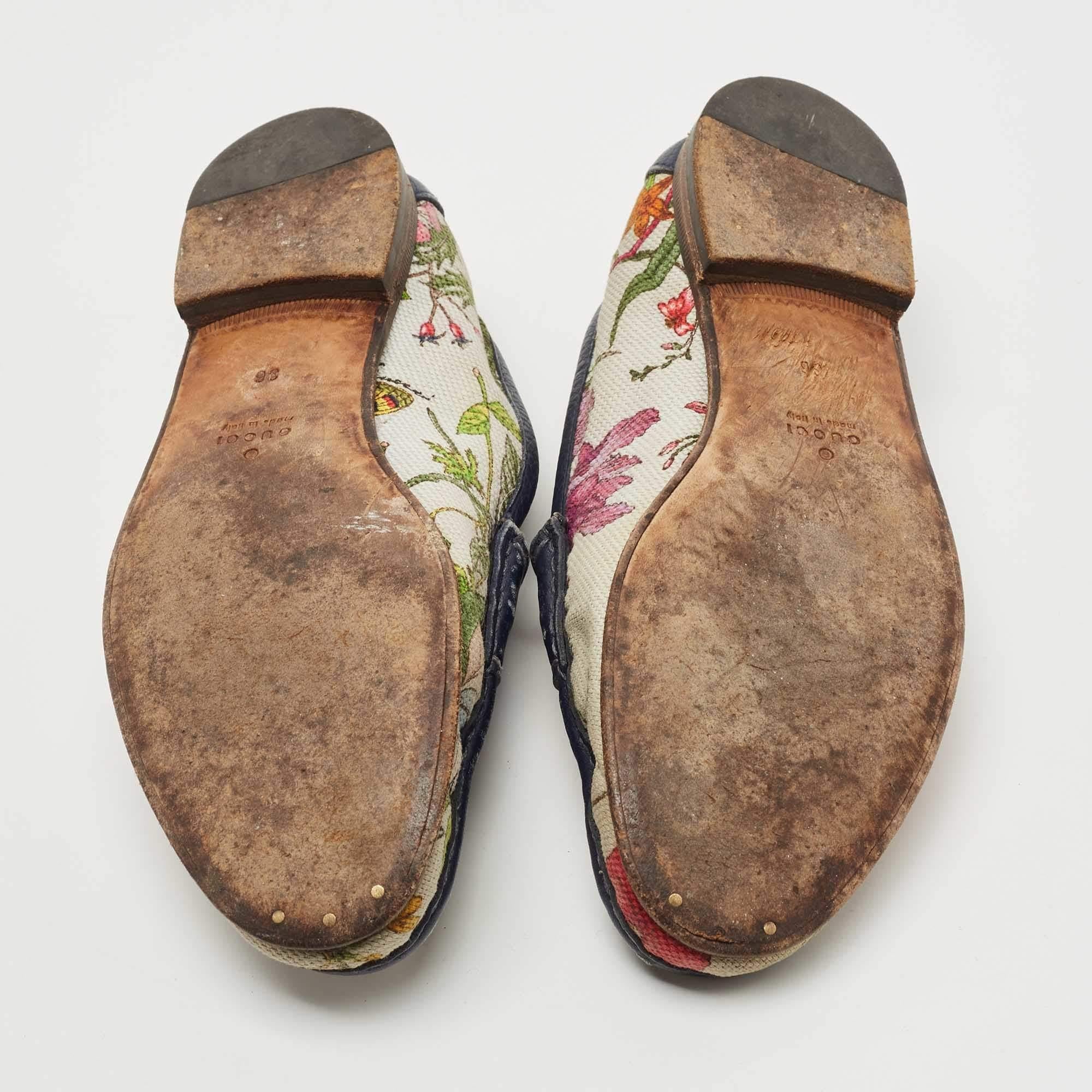 Gucci Blue/White Leather & Floral Print Canvas 1953 Horsebit Loafers Size 36 For Sale 1
