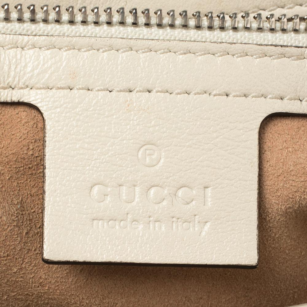 Gucci Blue/White Matelasse Leather Small GG Marmont Torchon Shoulder Bag In Good Condition In Dubai, Al Qouz 2