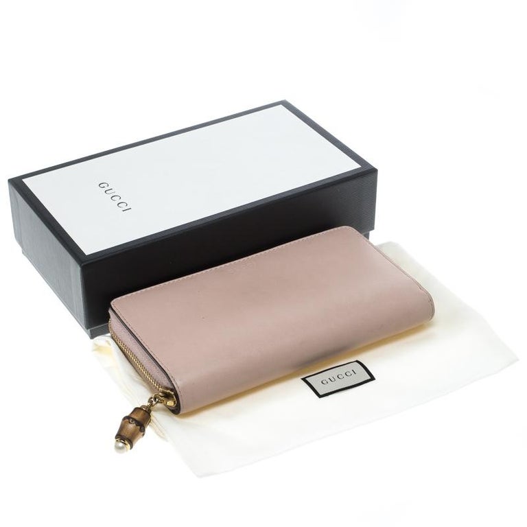 Gucci Blush Pink Leather Bamboo Zip Around Wallet For Sale at 1stdibs