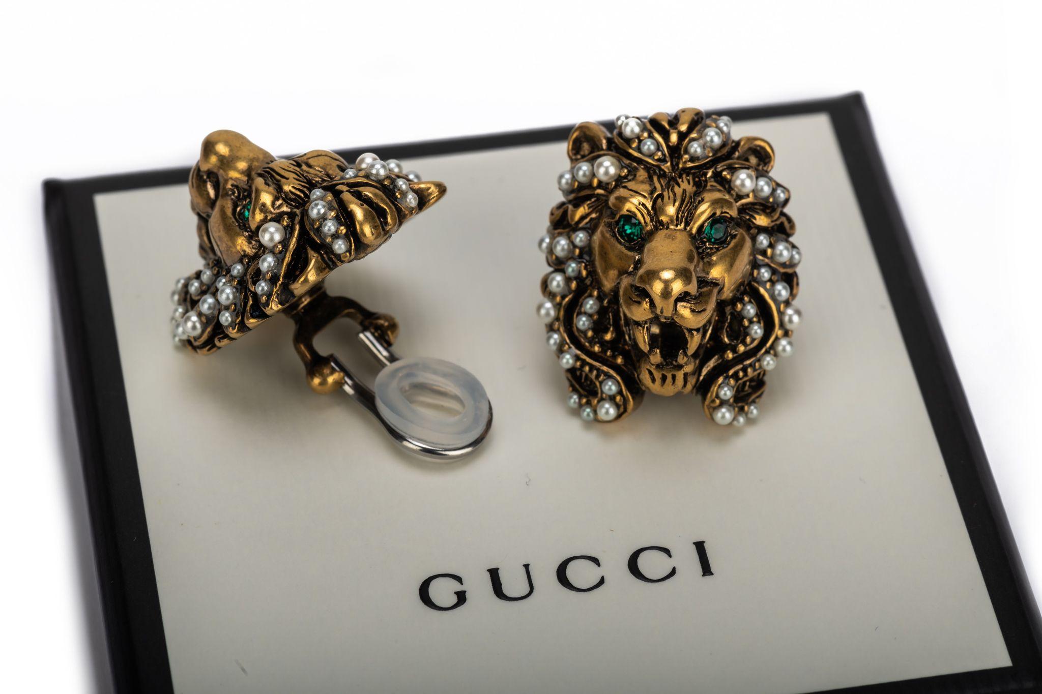 Gucci BNIB Boucles d'oreilles à clip tête de lion en vente 1