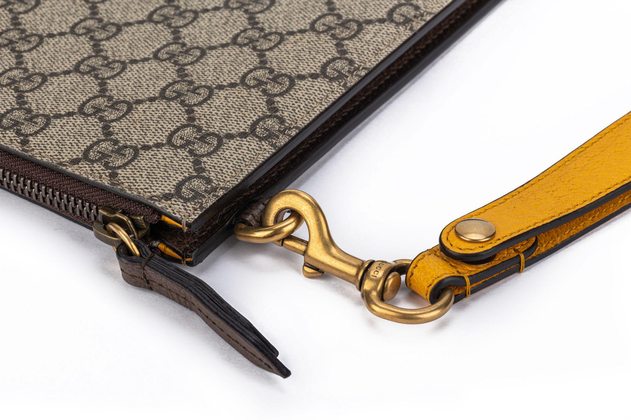 Gucci BNIB Pochette monogrammée avec tigre 5