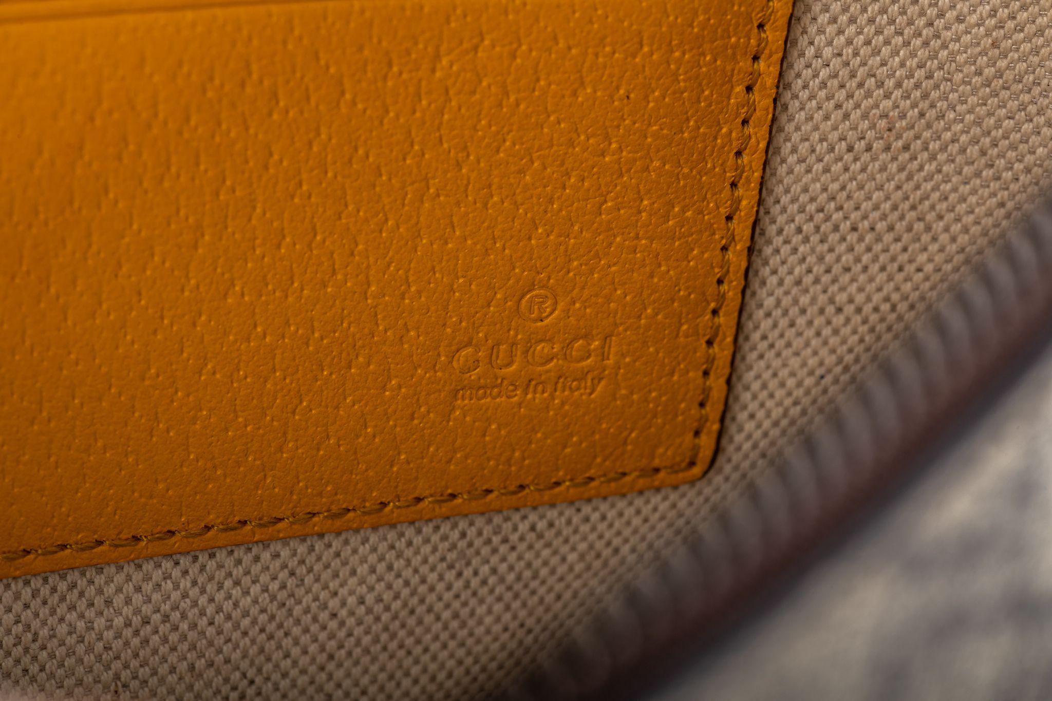 Gucci BNIB Pochette monogrammée avec tigre 7