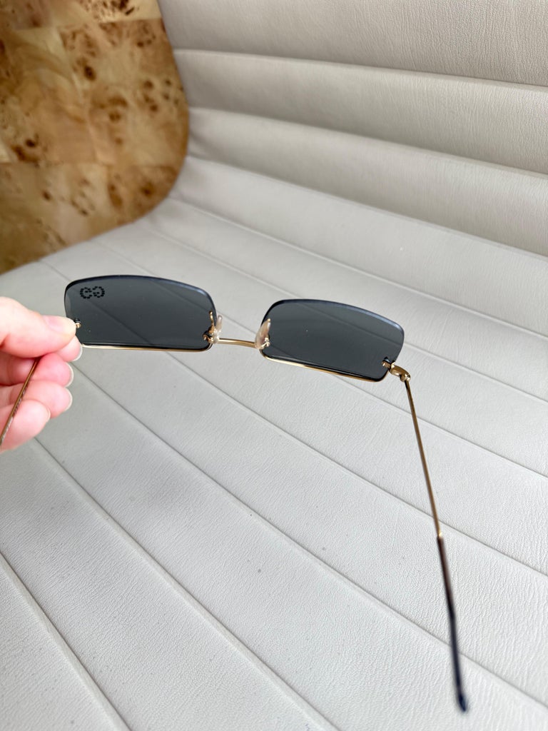 GUCCI by TOM FORD 2002 Vintage Sunglasses w. Crystal GG Logo 