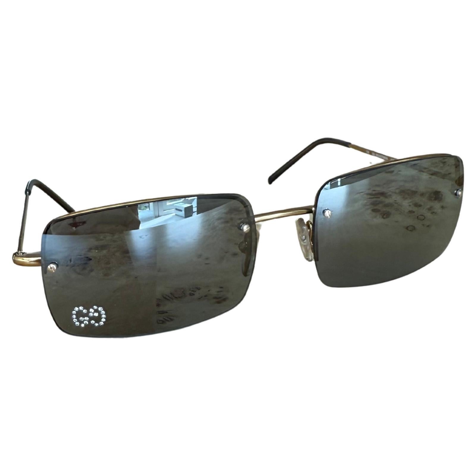 GUCCI by TOM FORD 2002 Vintage Sunglasses w. Crystal GG Logo Rimless For Sale