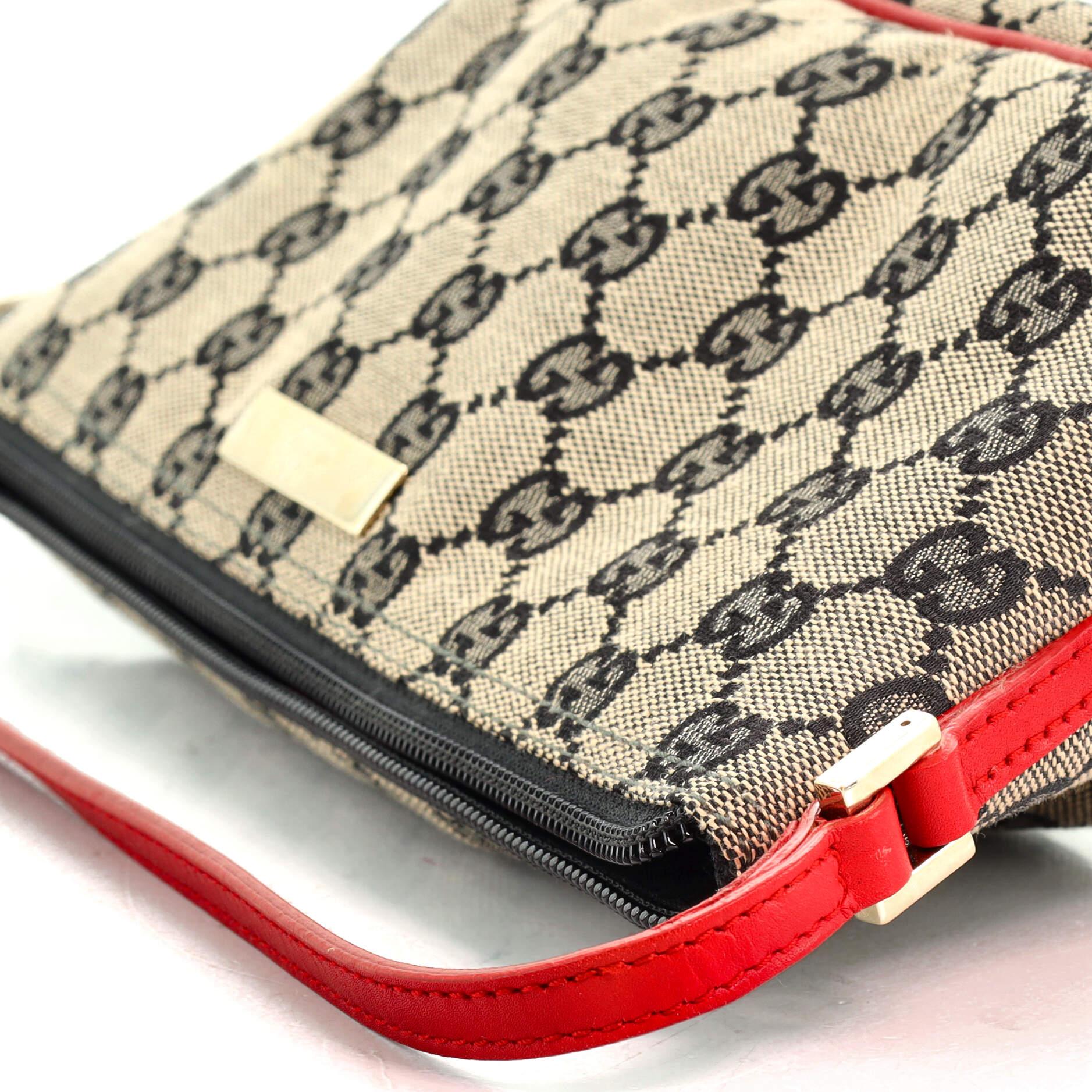 Gray Gucci Boat Pochette GG Canvas Small