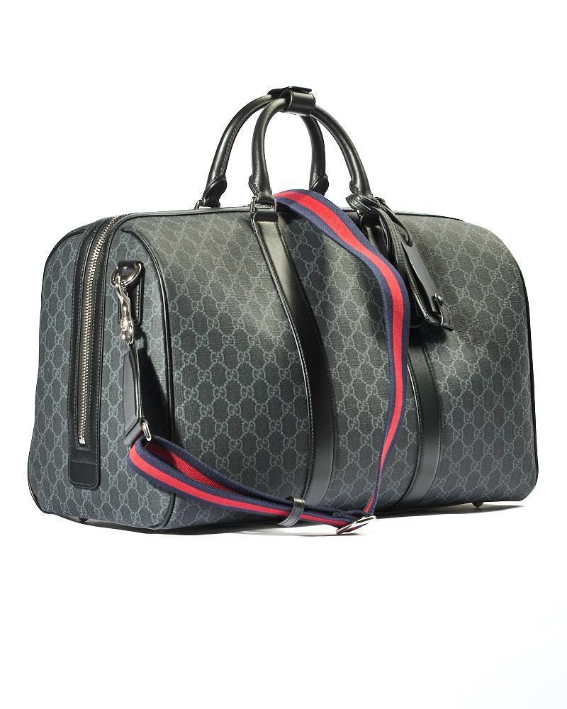 Gucci Medium GG Supreme Duffle Bag Schwarz im Angebot 9