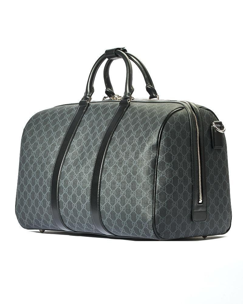 Gucci Medium GG Supreme Duffle Bag Schwarz im Angebot 1