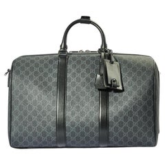 Gucci Medium GG Supreme Duffle Bag Black