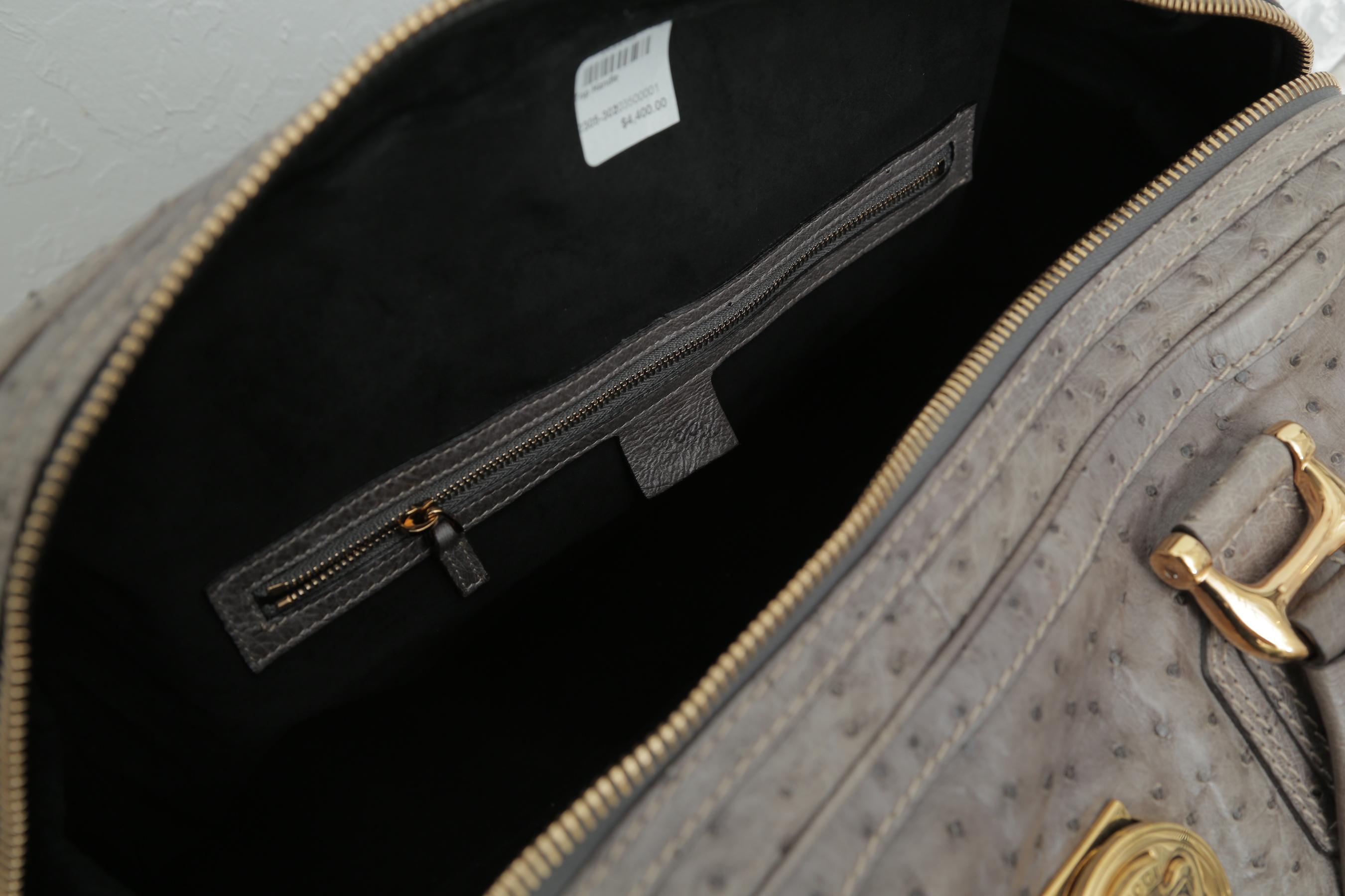 Gucci Boston Aviatrix Grey Ostrich Weekend/Travel Bag For Sale 2