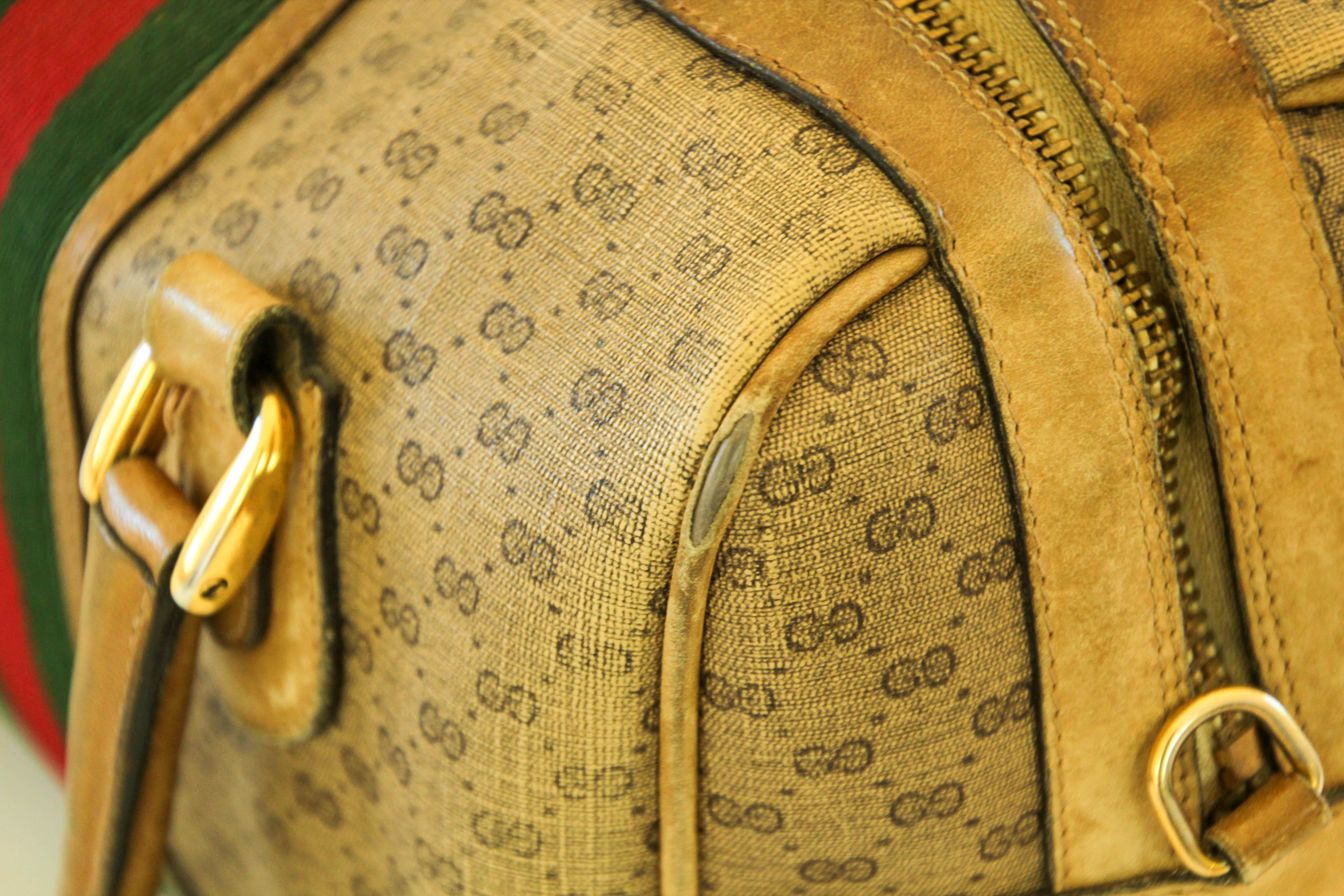 GUCCI Boston Bag Web GG Supreme Monogram Vintage Gucci 1970s For Sale 8