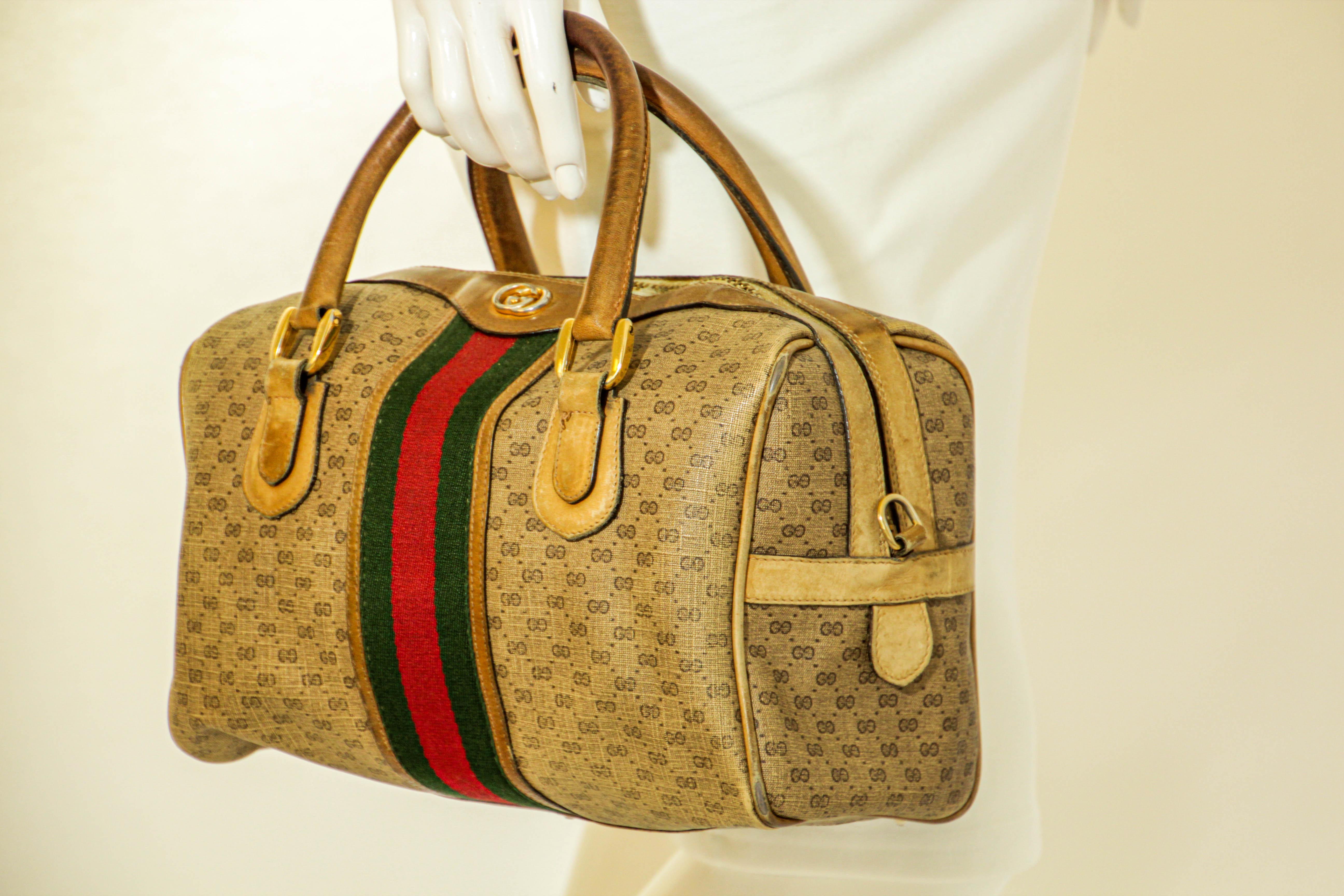 GUCCI Boston Bag Web GG Supreme Monogram Vintage Gucci 1970s For Sale 4