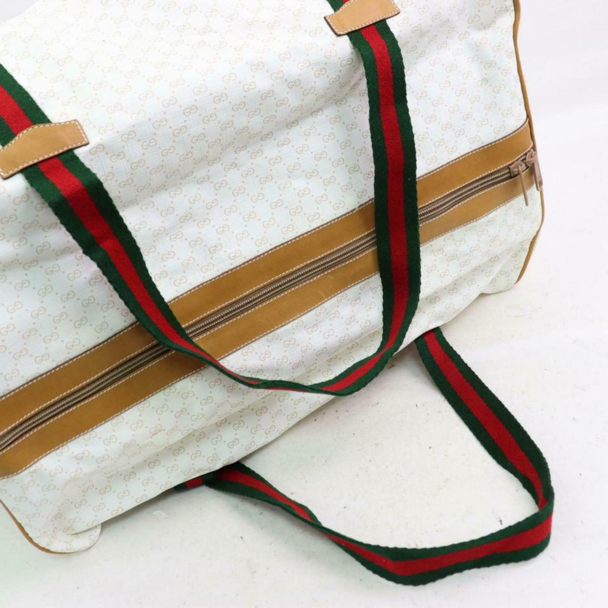 Gucci Boston Large Supreme Sherry Duffle 870309 White Coated Canvas Travel Bag In Good Condition For Sale In Forest Hills, NY