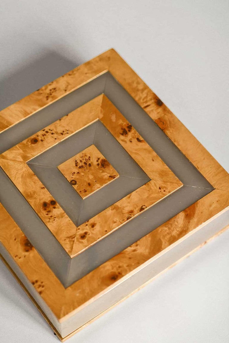 Gucci Box For Sale at 1stDibs