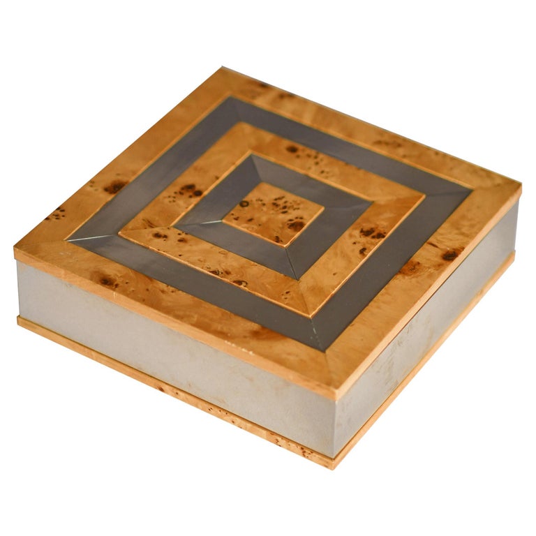 Gucci Box For Sale at 1stDibs