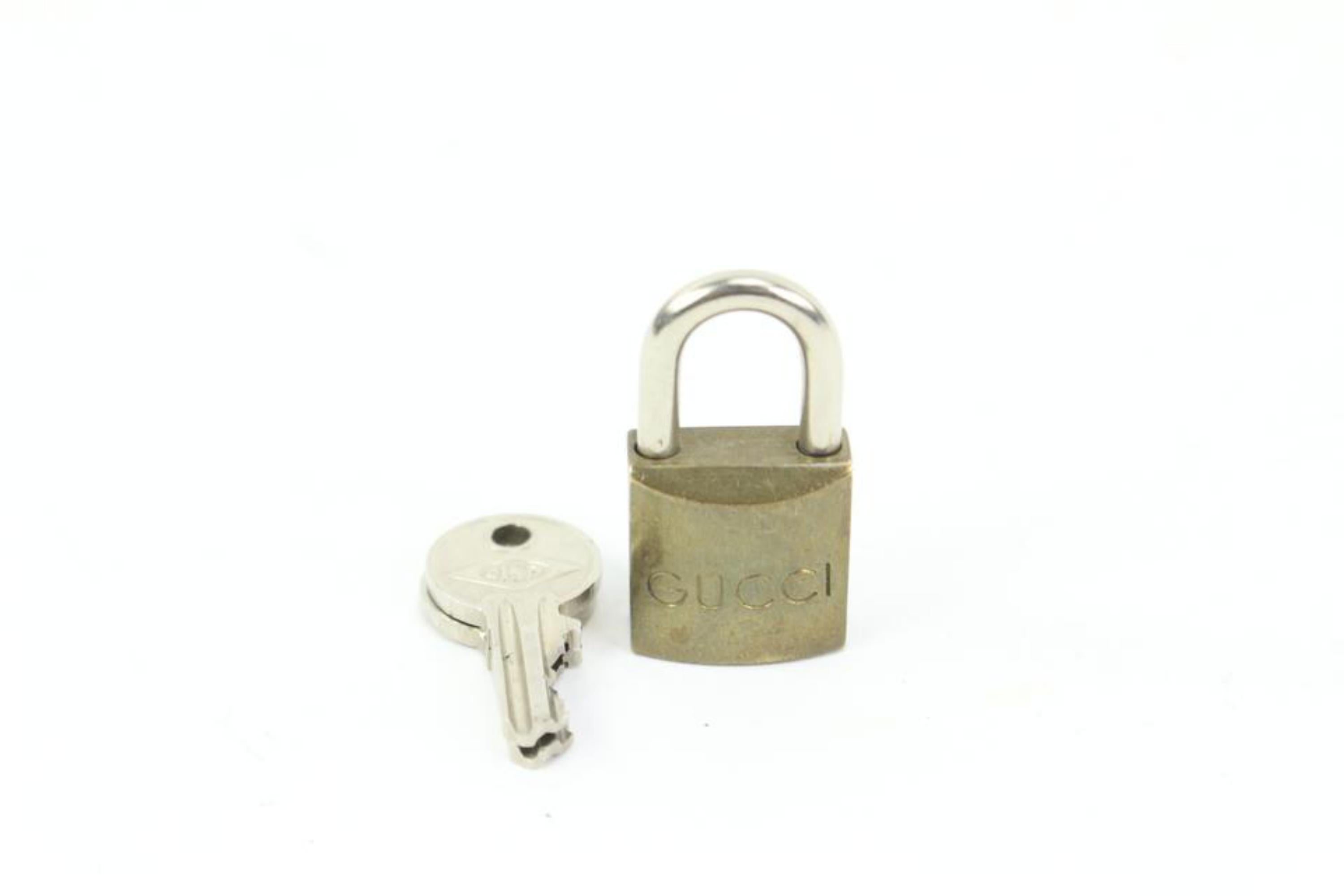 Women's Gucci Brace G Logo Lock and Key Set Cadena Bag Charm Padlock 69g315s