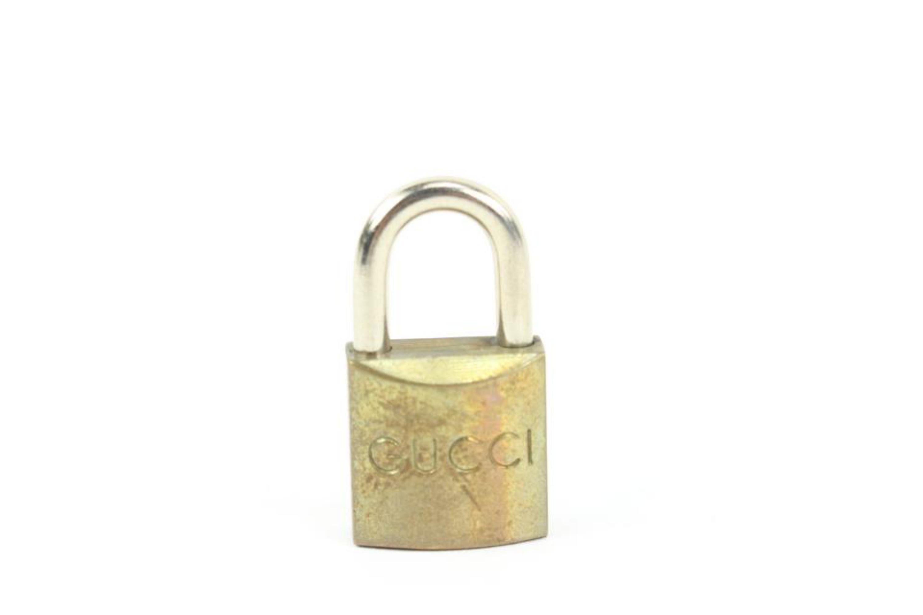 Beige Gucci Brass GG Lock and Key Padlock Bag Charm Cadena 11g222s For Sale