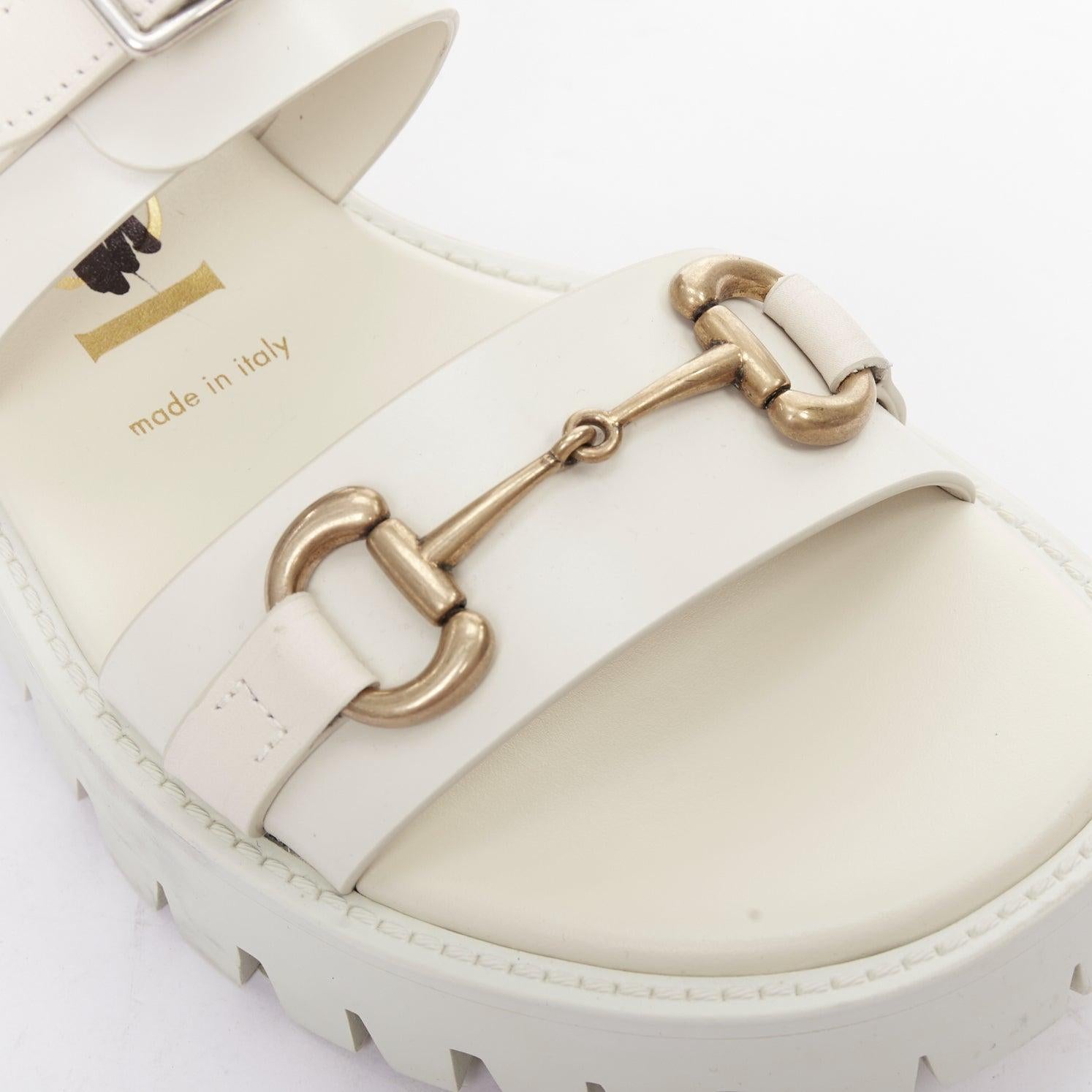 GUCCI Bria místico blanco becerro horsebit suela lug sandalias papá EU37 en venta 3