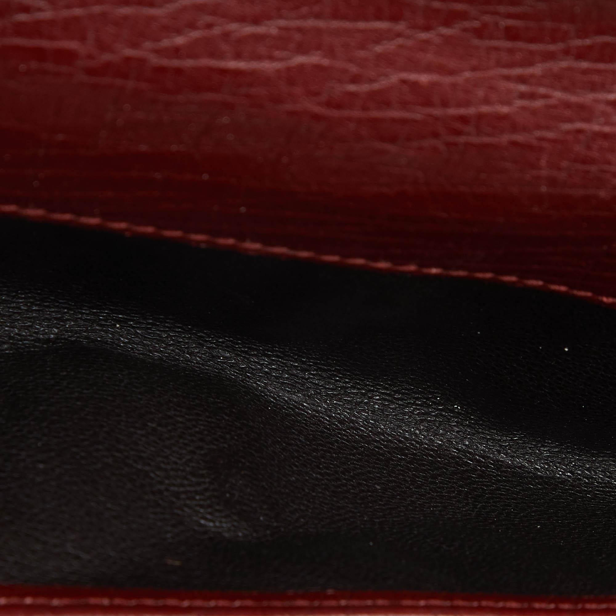 Gucci Brick Leather Soho Studded Continental Wallet For Sale 5