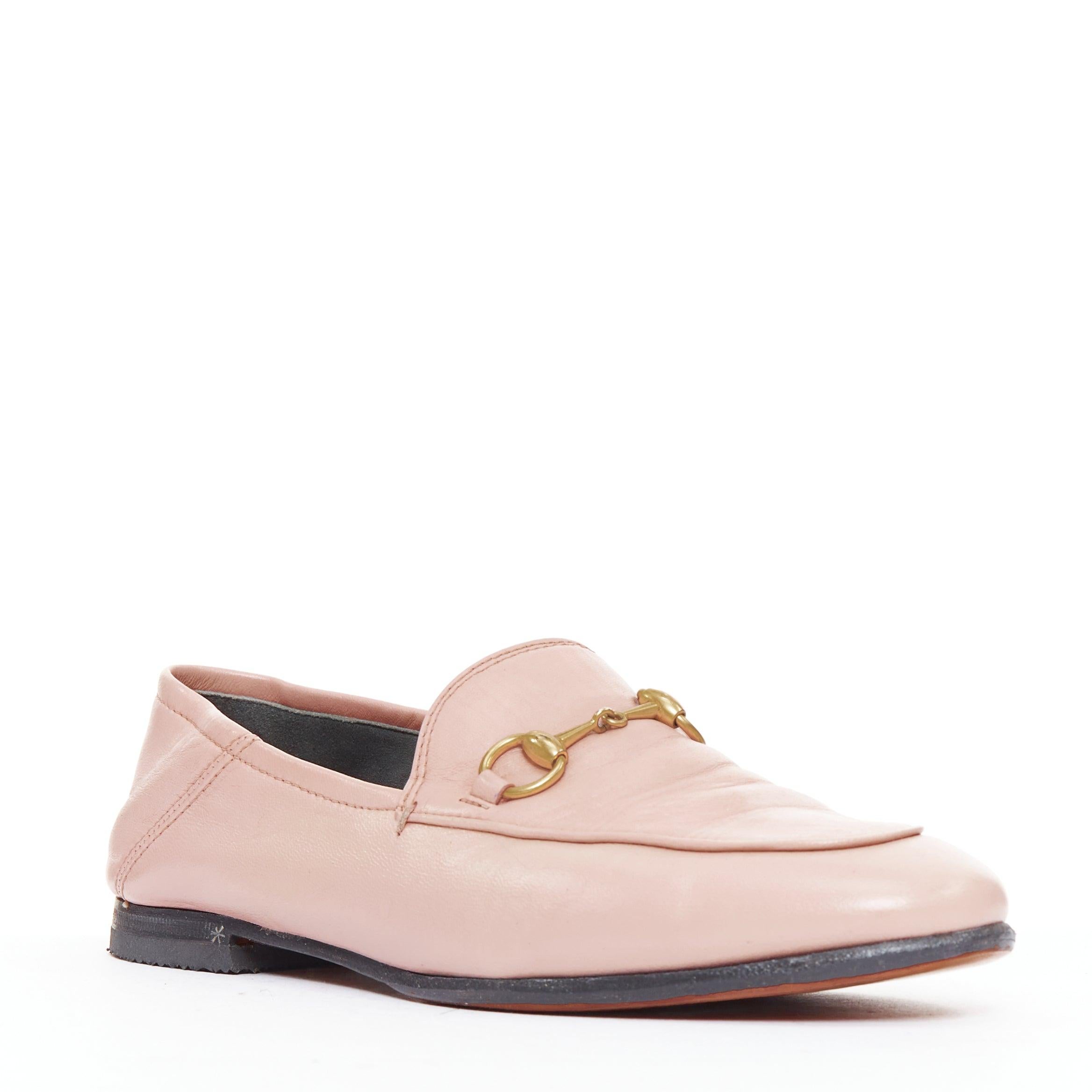 GUCCI Briton mocassins classiques en cuir rose et or EU36.5
Référence : JACG/A00264
Marque : Gucci
Designer : Alessandro Michele
Modèle : Brixton
MATERIAL : Cuir
Couleur : rose, or
Motif : Solide
Fermeture : Slip On
Doublure : Cuir noir
Fabriqué en