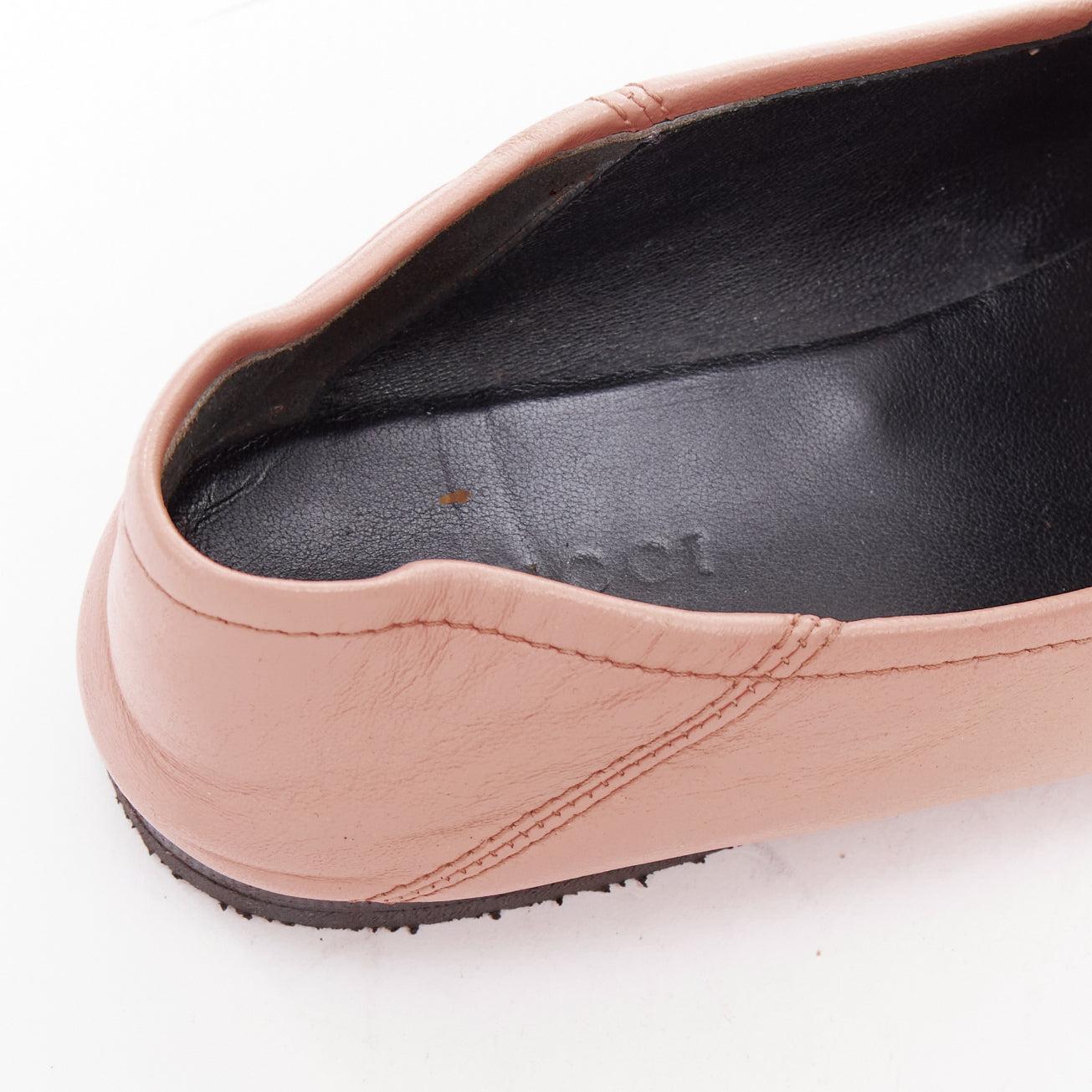 GUCCI Briton mocassins classiques en cuir rose et or EU36.5 en vente 3